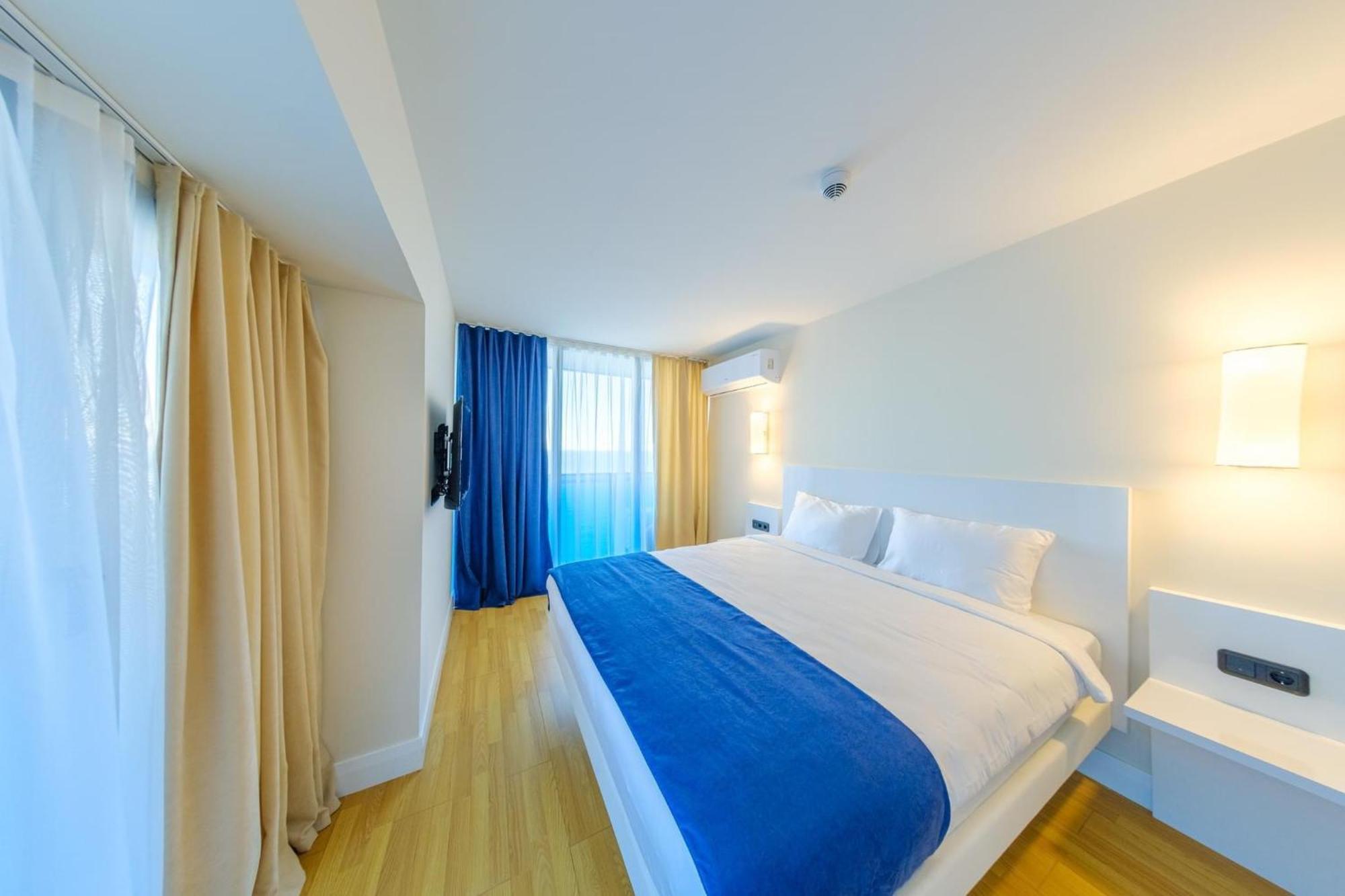 באטומי Panorma Black Sea Side Hotel מראה חיצוני תמונה
